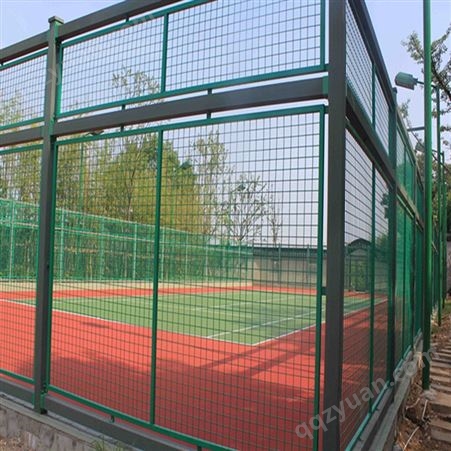 篮球场镀锌护栏网包塑低碳钢丝体育场围栏商际商贸