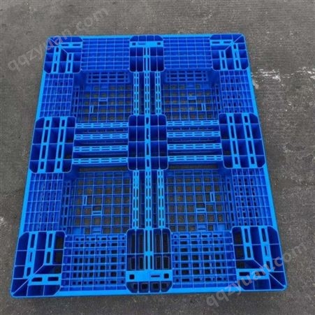 现货供应堆码型塑料托盘田子网格1.3*1.1米塑料托盘 叉车专用塑料托盘